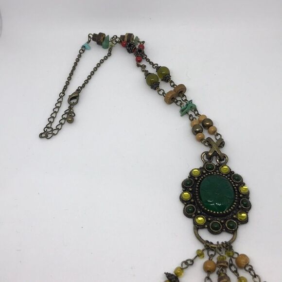 GREEN & Yellow Statement Necklace - Picture 4 of 6